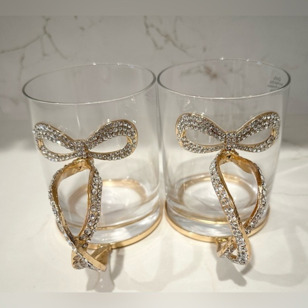 NWOT Crystal and gold Bow handle glass mug viral Glasses - Gold Trim